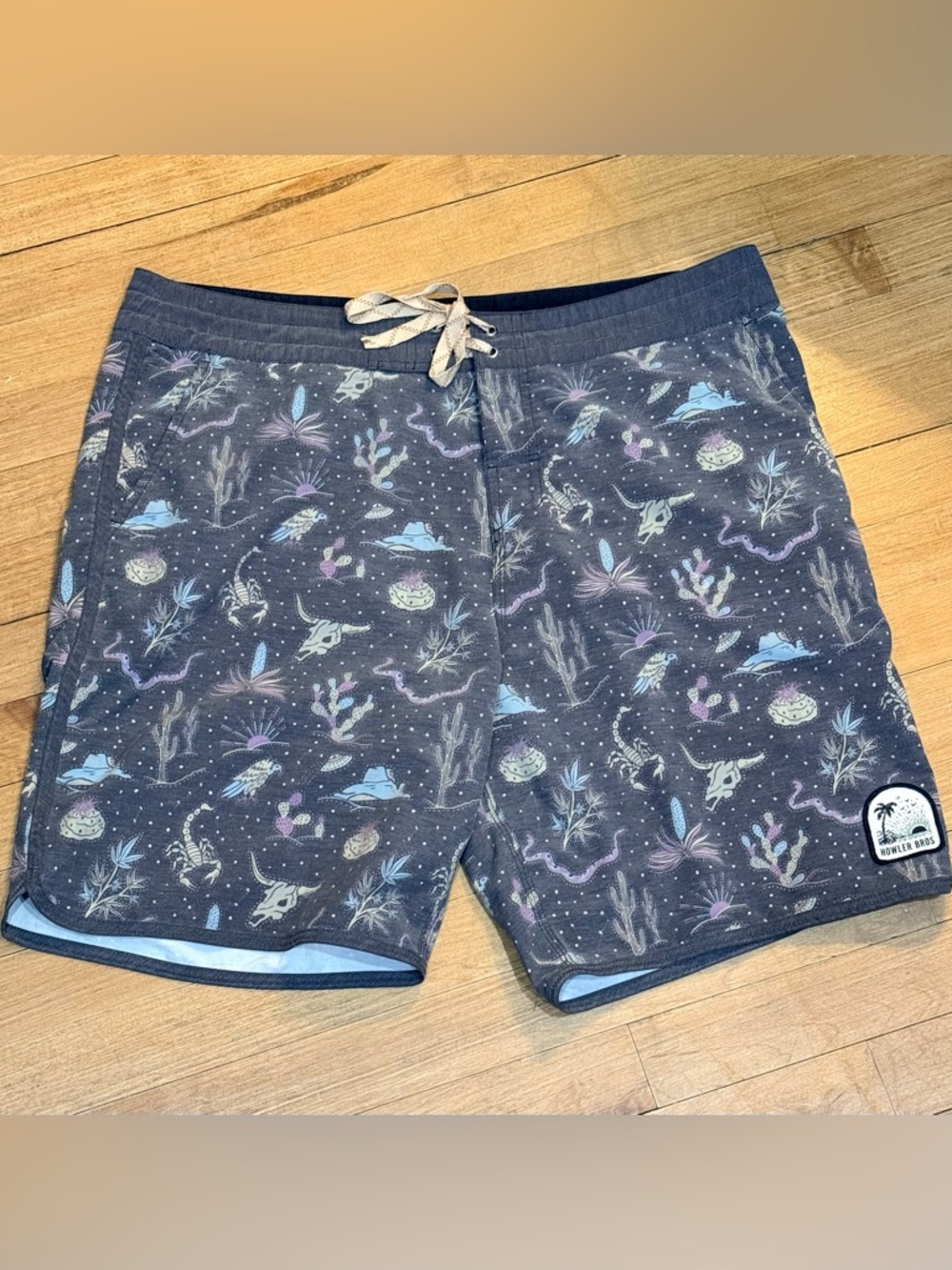 Howler Brothers Men’s Gray Desert Print Swim Trunks